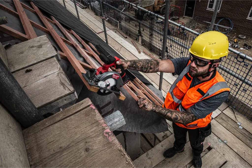 M12_FCS442-502X--App_2 (1).webp