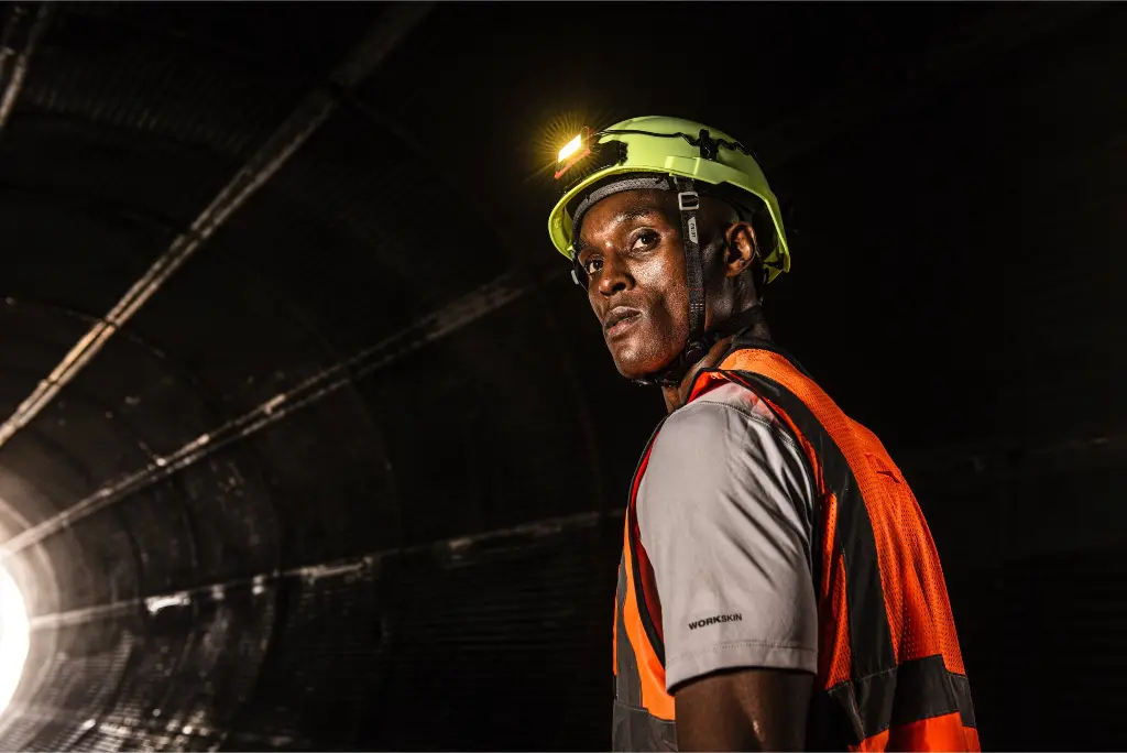 MILWAUKEE L4 BOLTHL-301 - Lampe frontale bolt rechargeable USB, 4V, 3Ah, 600 Lumens